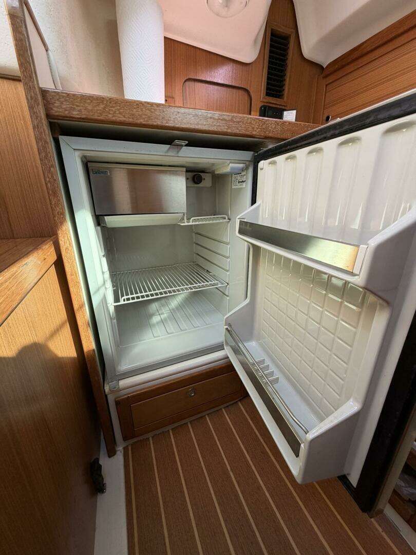 2010 Catalina 309 - Image 33