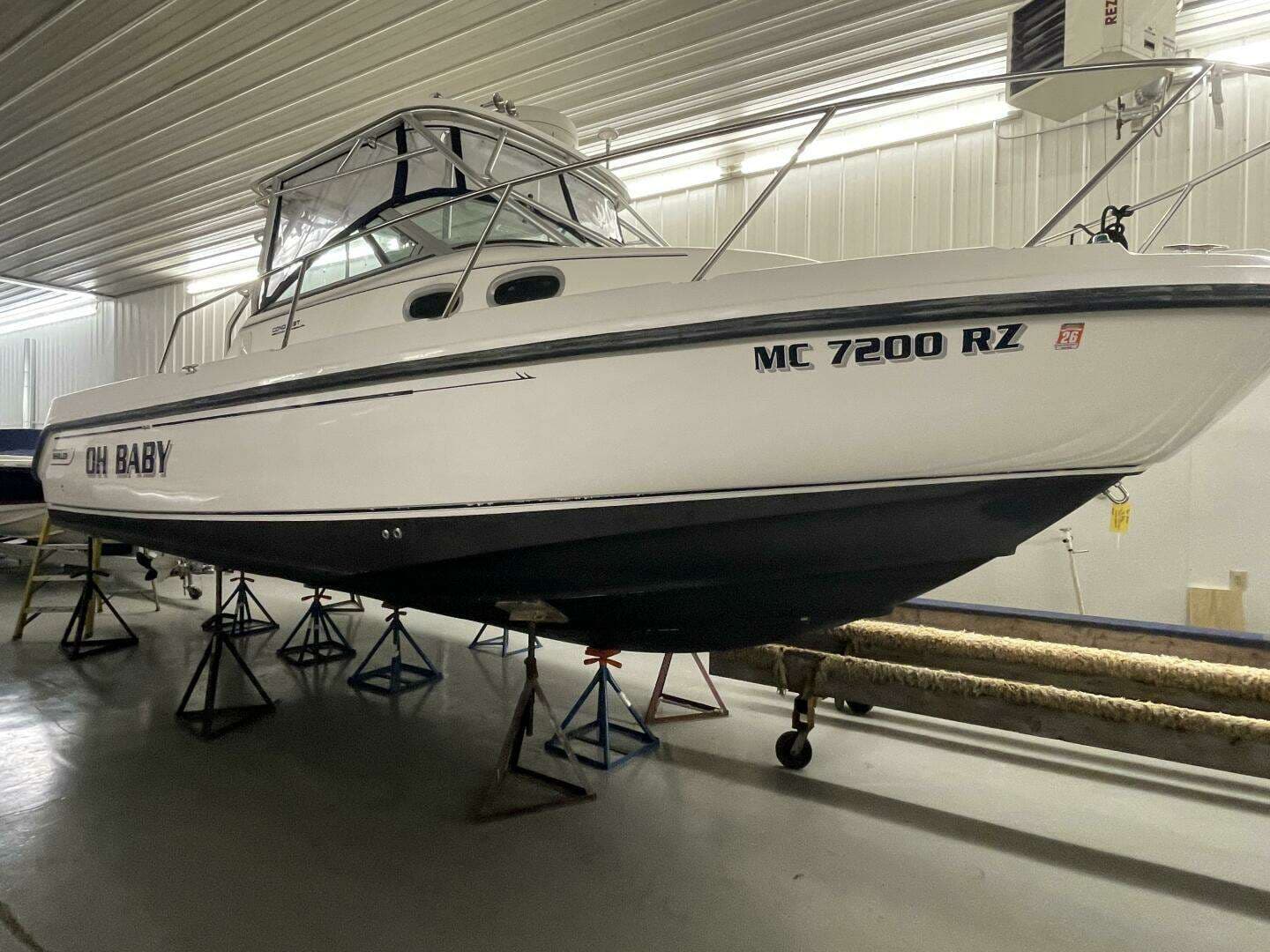 2000 Boston Whaler 280 Conquest - Image 2