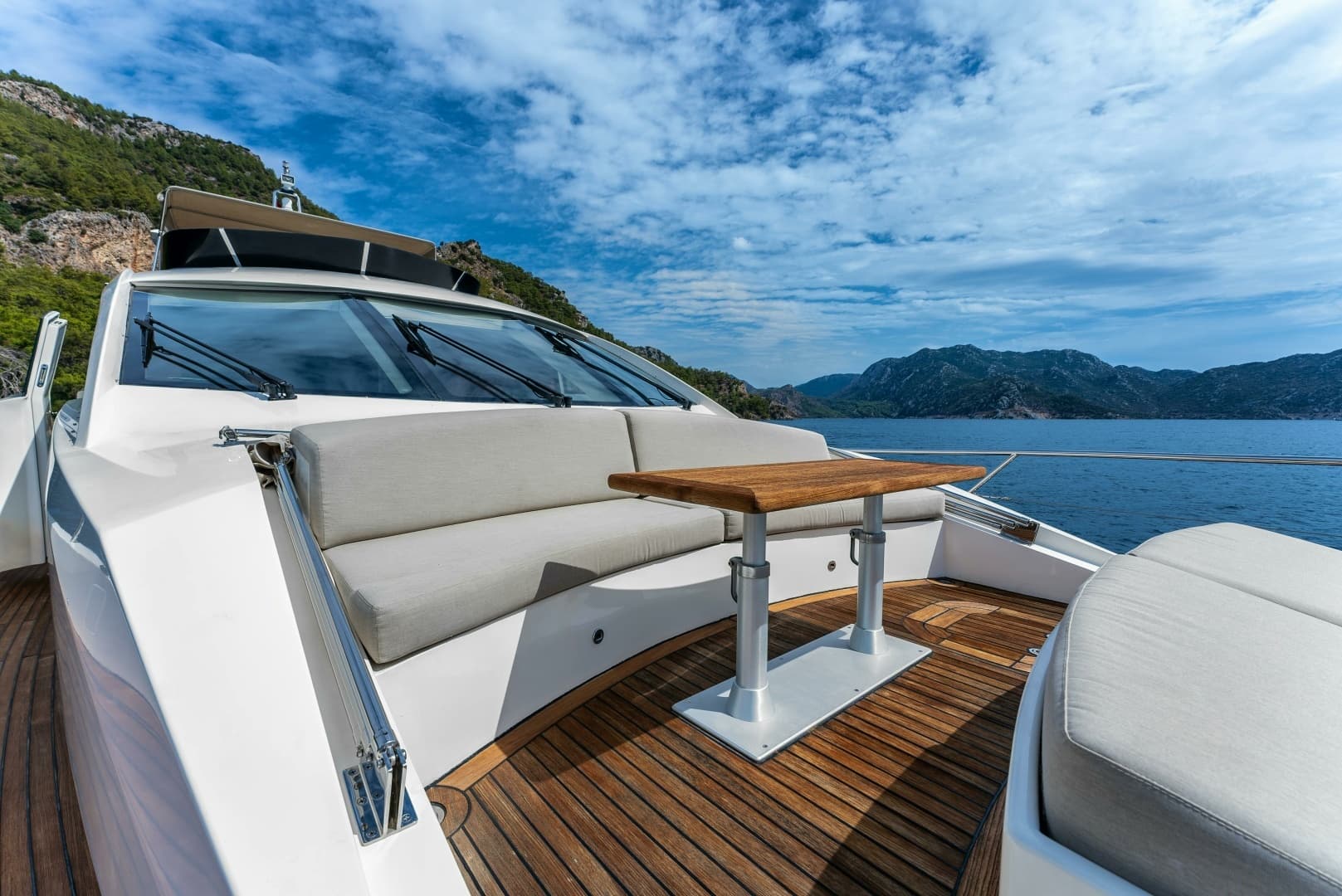 2012 Numarine — - Image 11