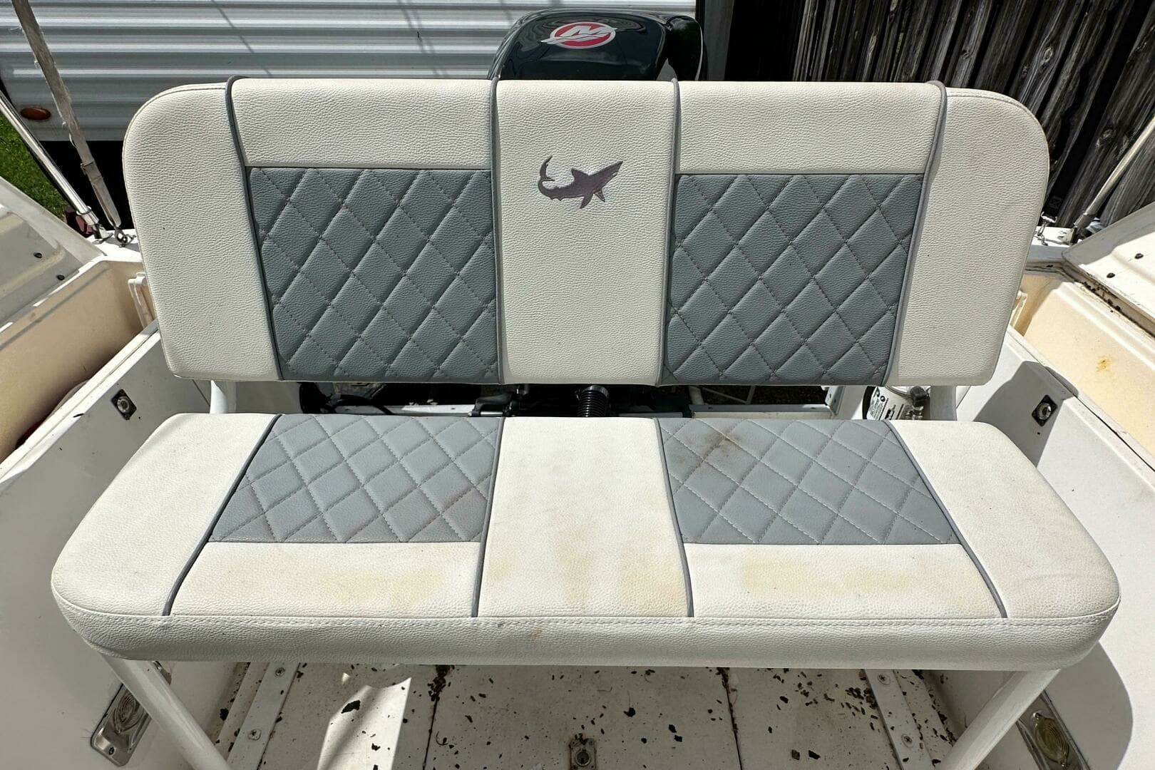 1989 Mako 25 Cuddy - Image 7
