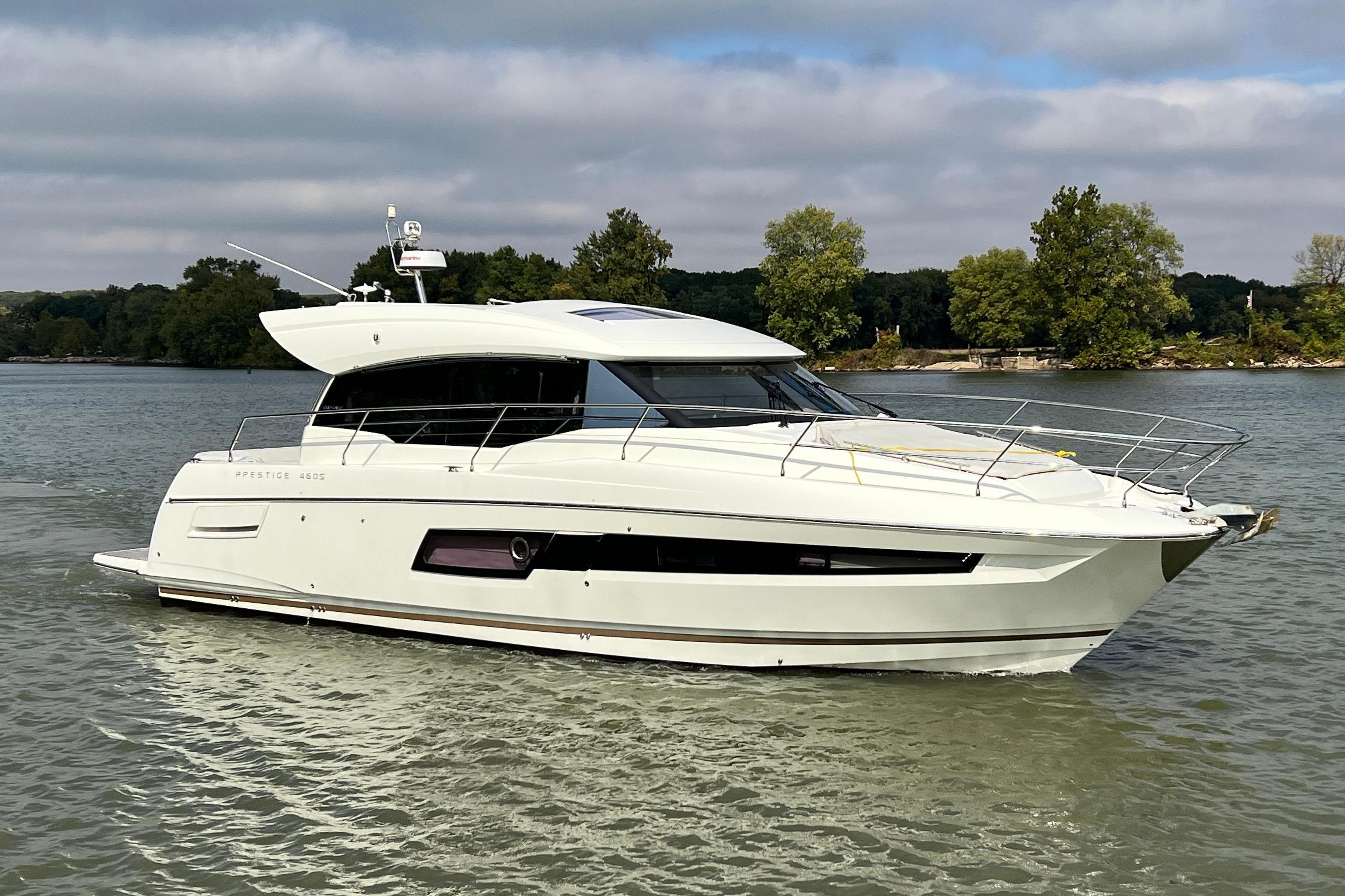 2018 Prestige 460