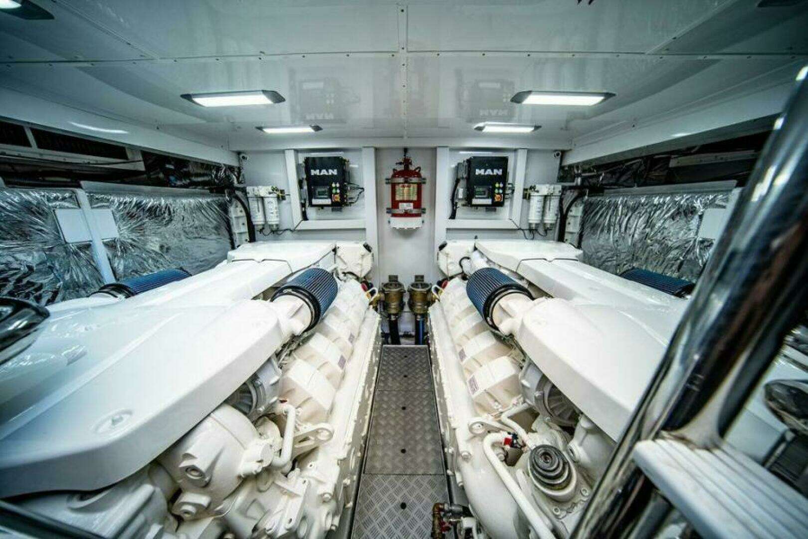 2016 Princess S65 - Image 38