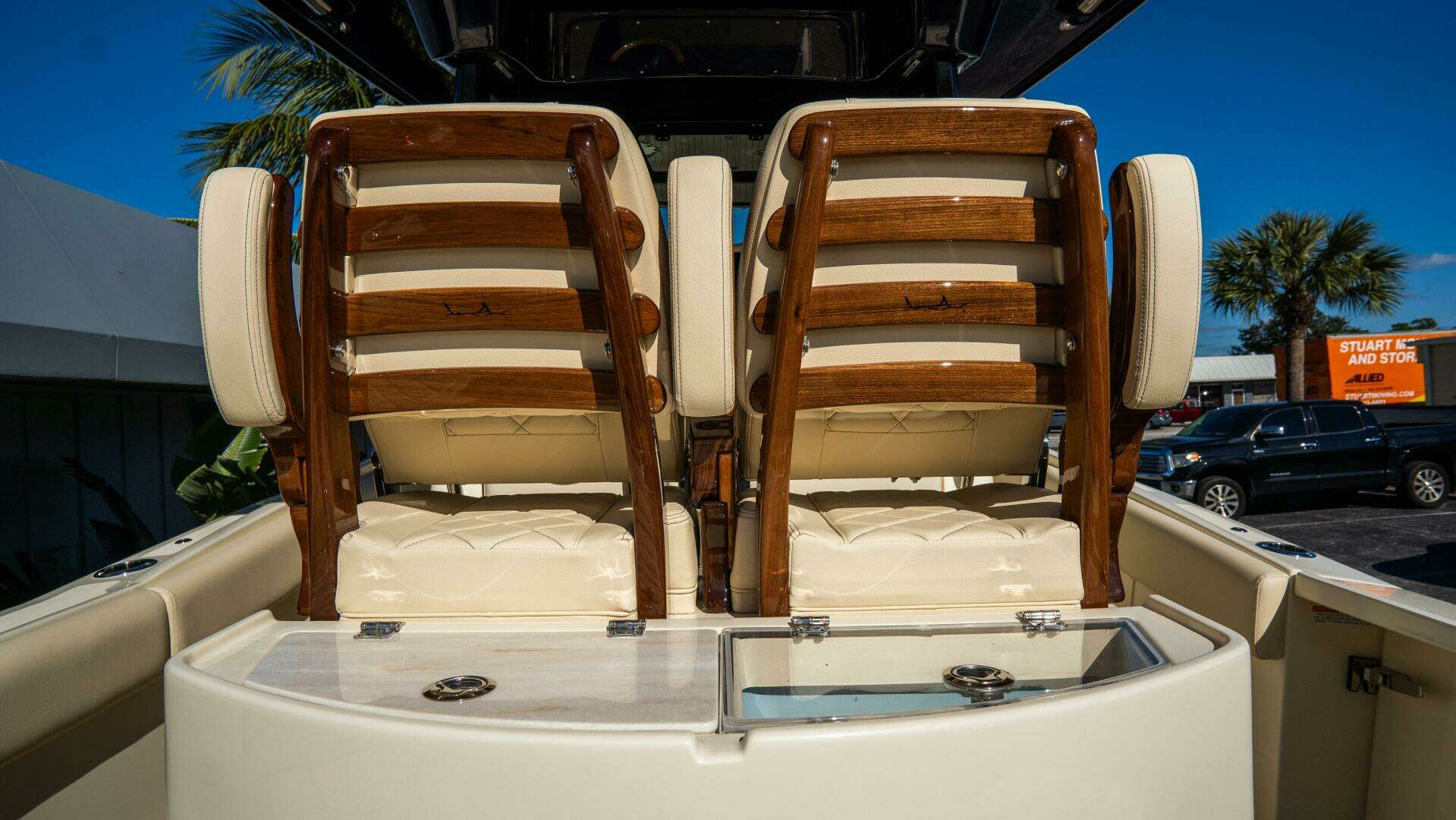 2025 Chris-Craft Catalina - Image 16