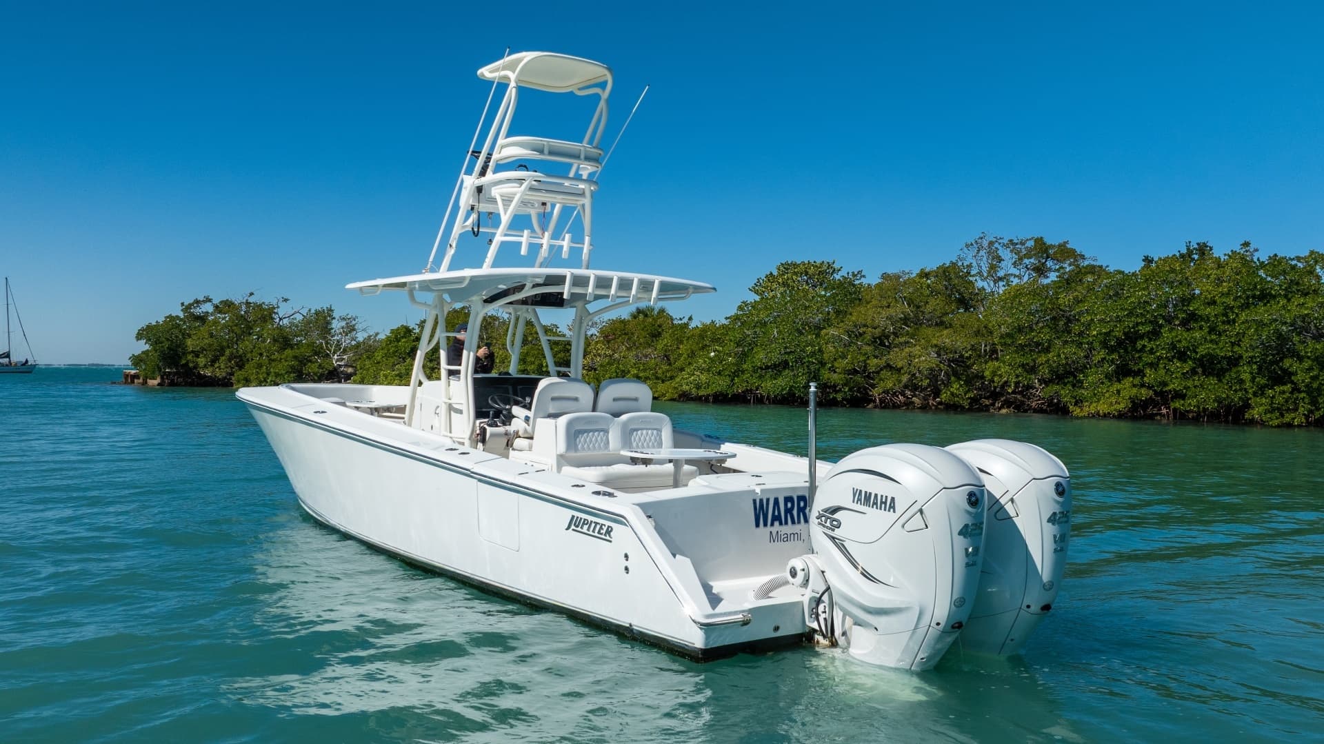 2019 Jupiter 38 HFS - Image 3