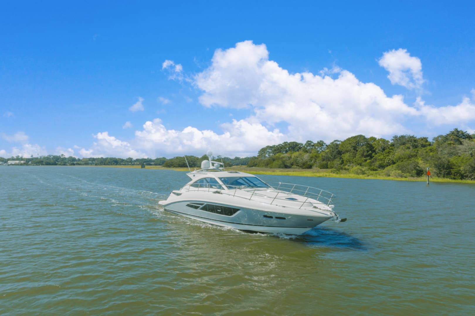 2013 Sea Ray 510 SUNDANCER - Image 3
