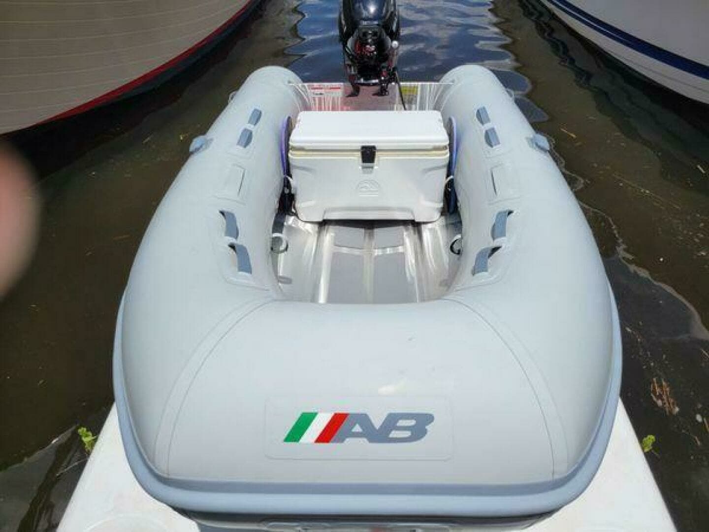 2003 American Tug 34 - Image 8