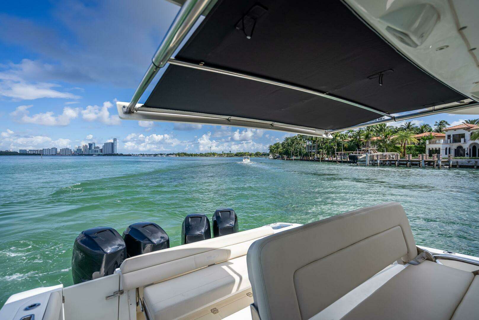 2016 Boston Whaler — - Image 126