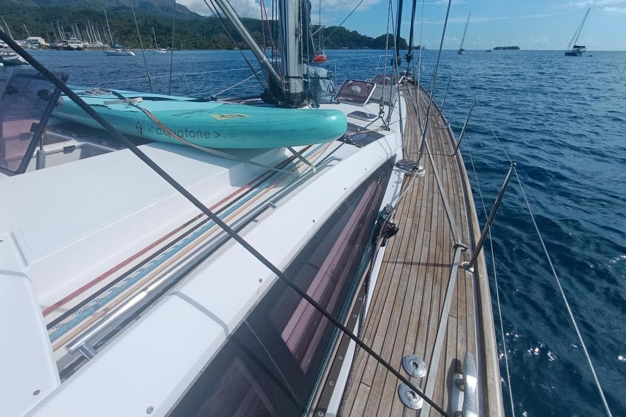 Jeanneau 57