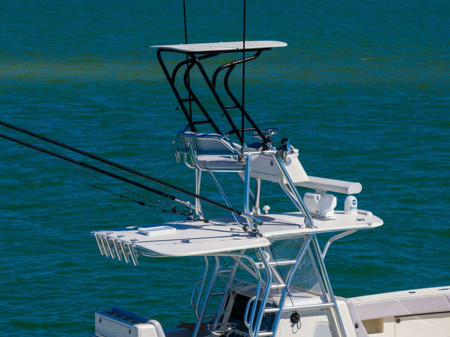 2012 SeaVee 390B - Image 23