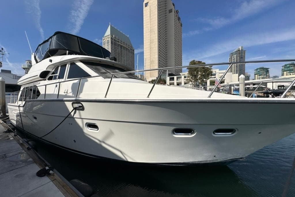 1999 Bayliner 5788 Pilot House Motoryacht