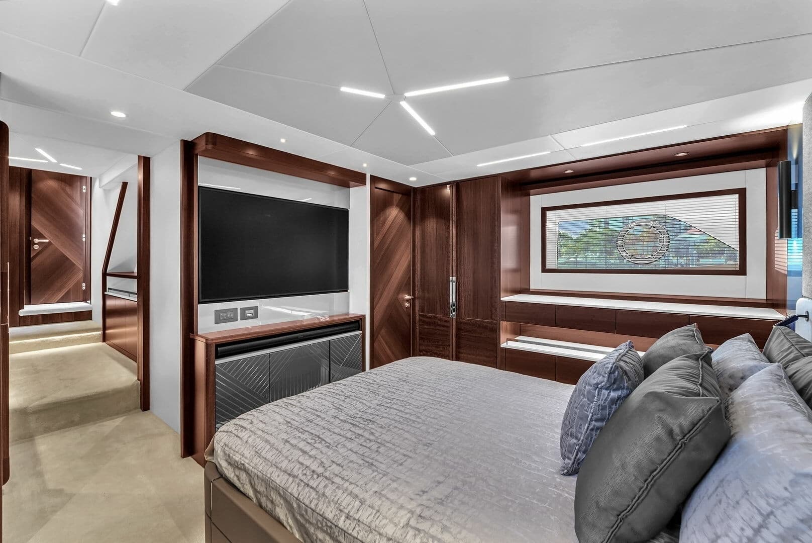 2023 Sunseeker Manhattan 68 - Image 72
