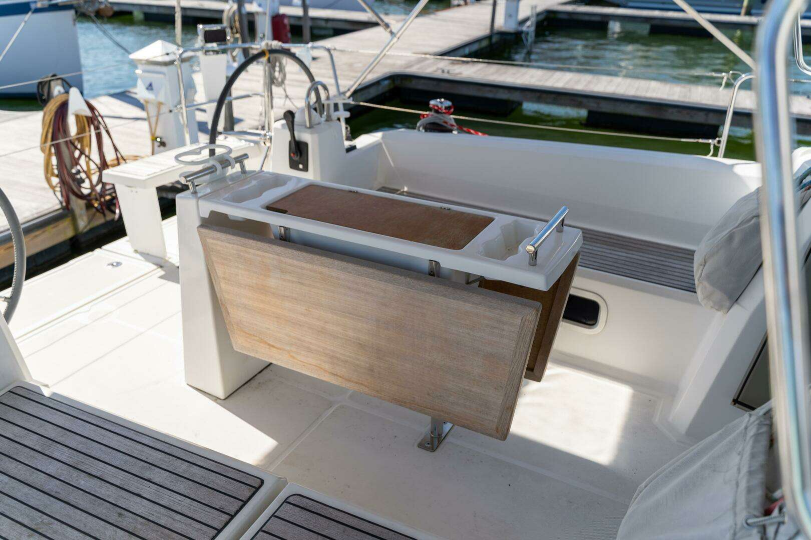 2019 Beneteau Oceanis 38.1 - Image 30