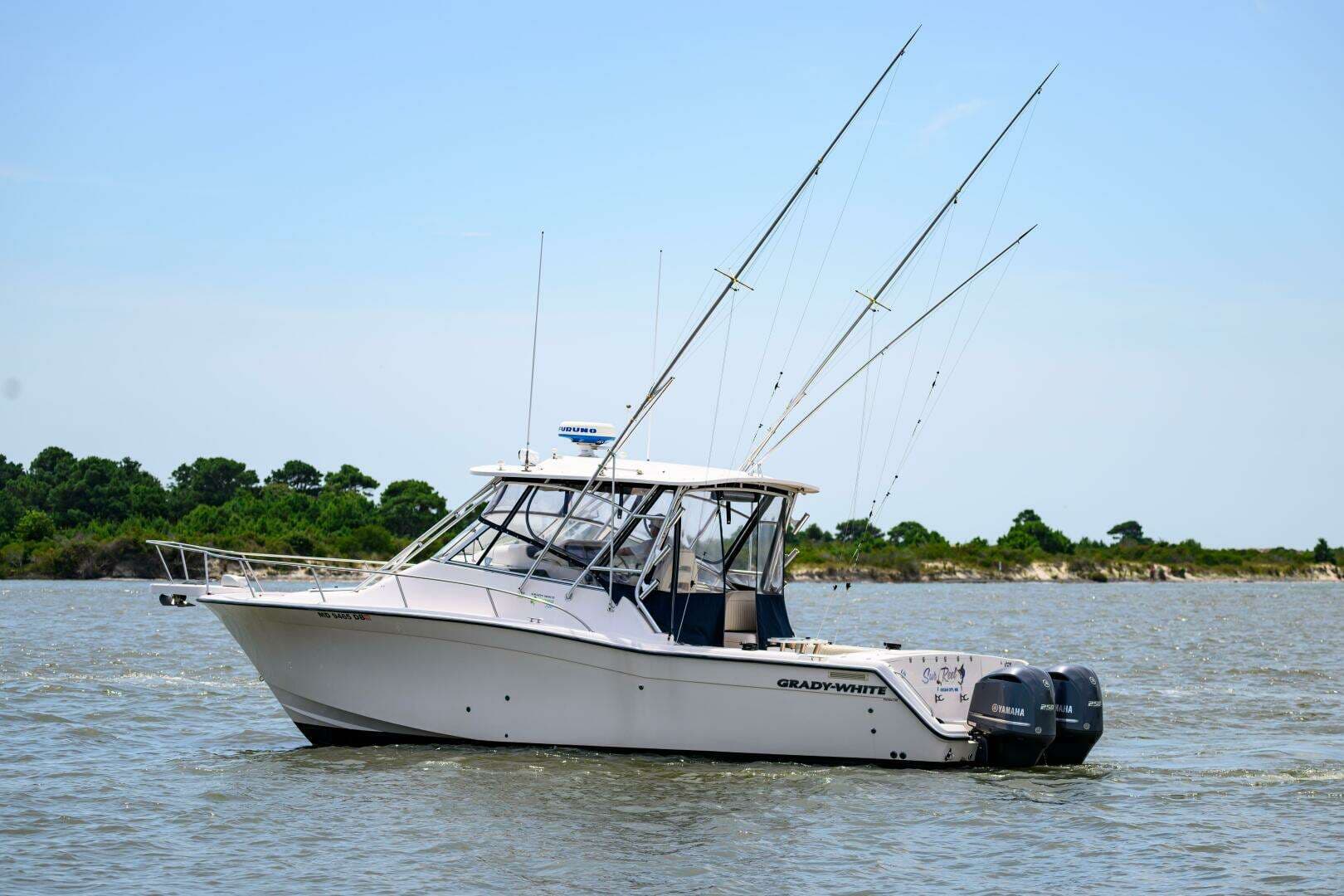 2003 Grady-White 330 Express - Image 8