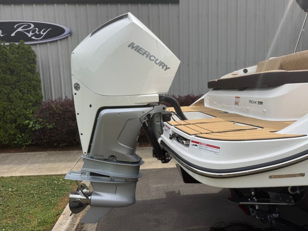 2026 Sea Ray SDO 230 - 4