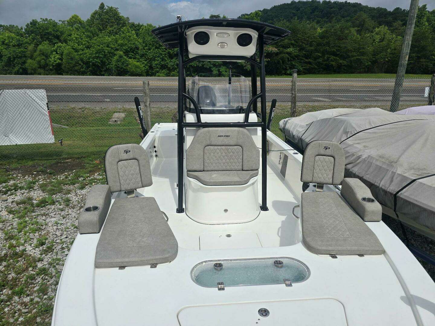 2023 Sea Pro 248 Bay - Image 11
