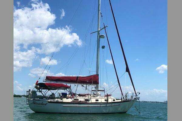 1990 Pacific Seacraft 34 Voyager - Image 1