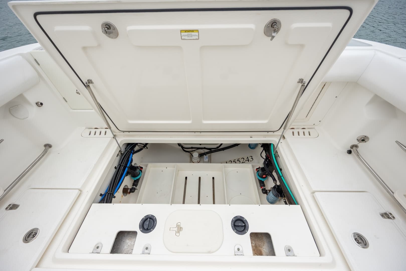 2013 Boston Whaler 320 Outrage - Image 11