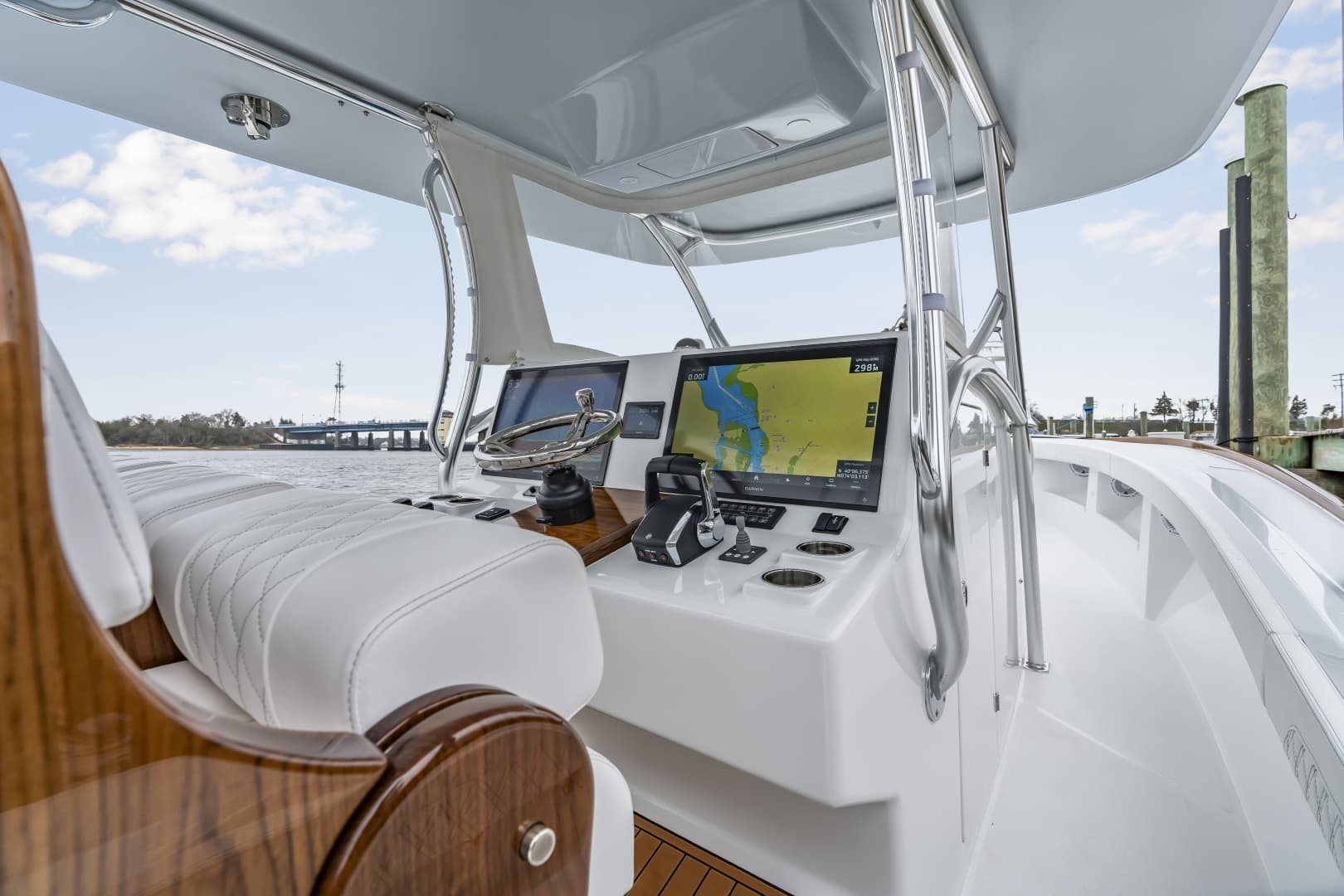 2026 Front Runner 39 Center Console - Image 53
