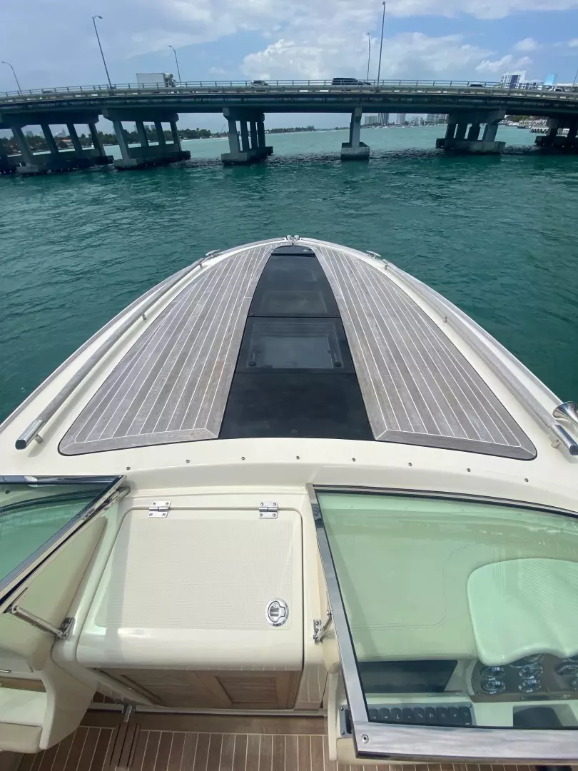 2018 Chris-Craft Corsair 34 - Image 8
