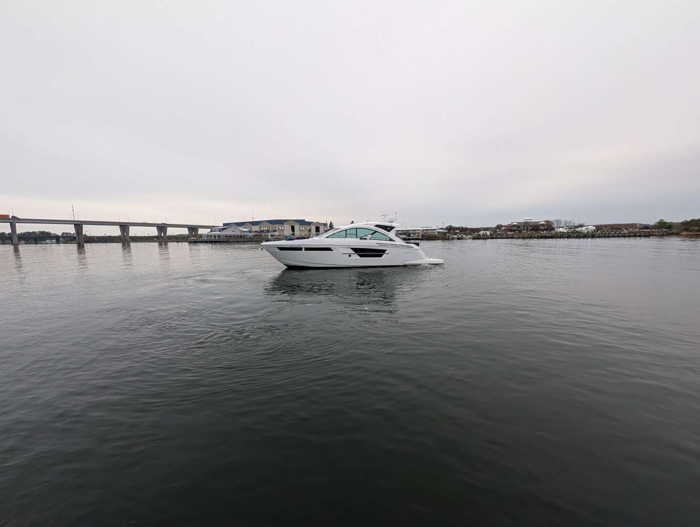 2022 Cruisers Yachts 54 Cantius - Image 5