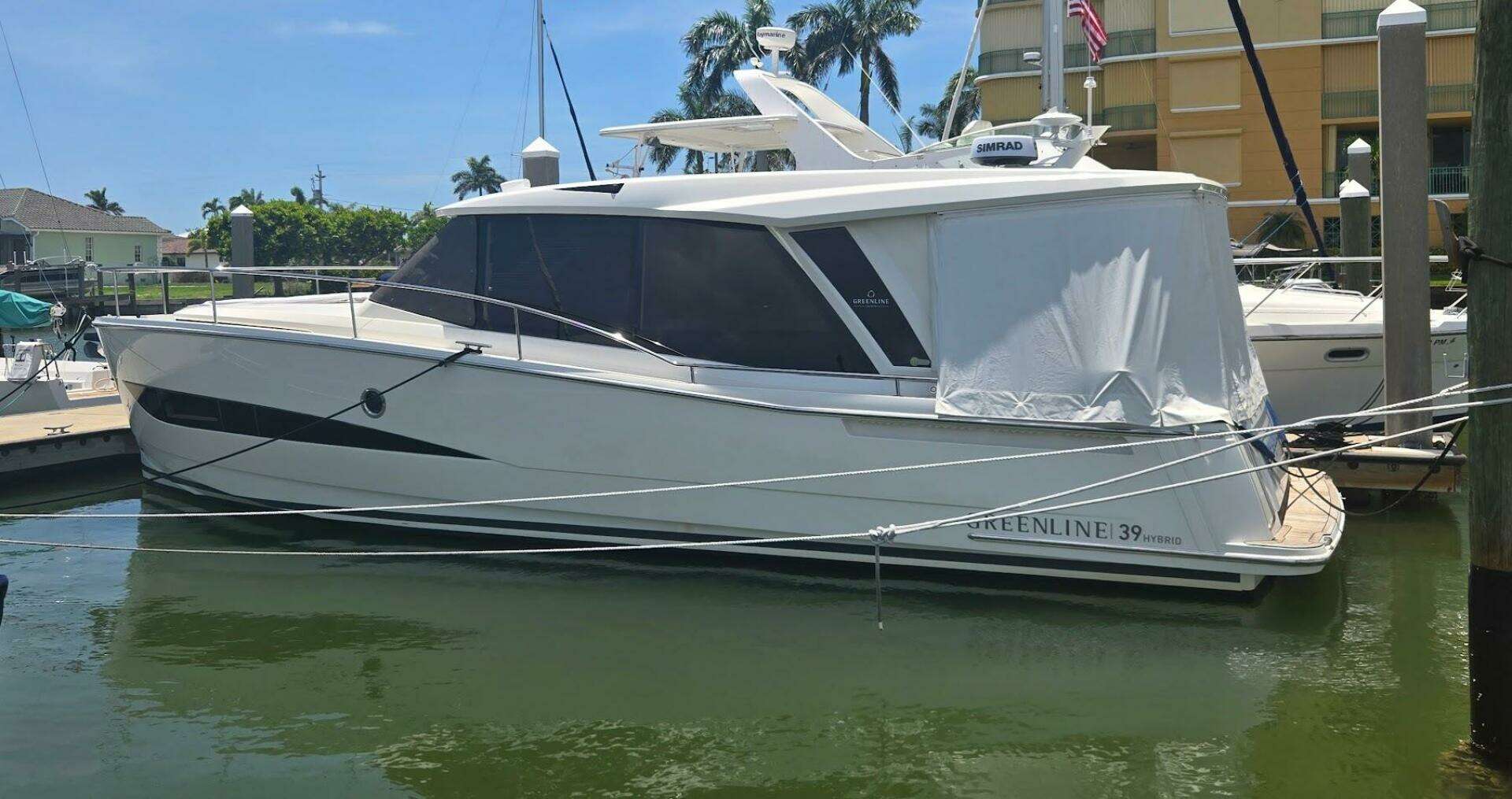 2022 Greenline 39 Hybrid - Image 6