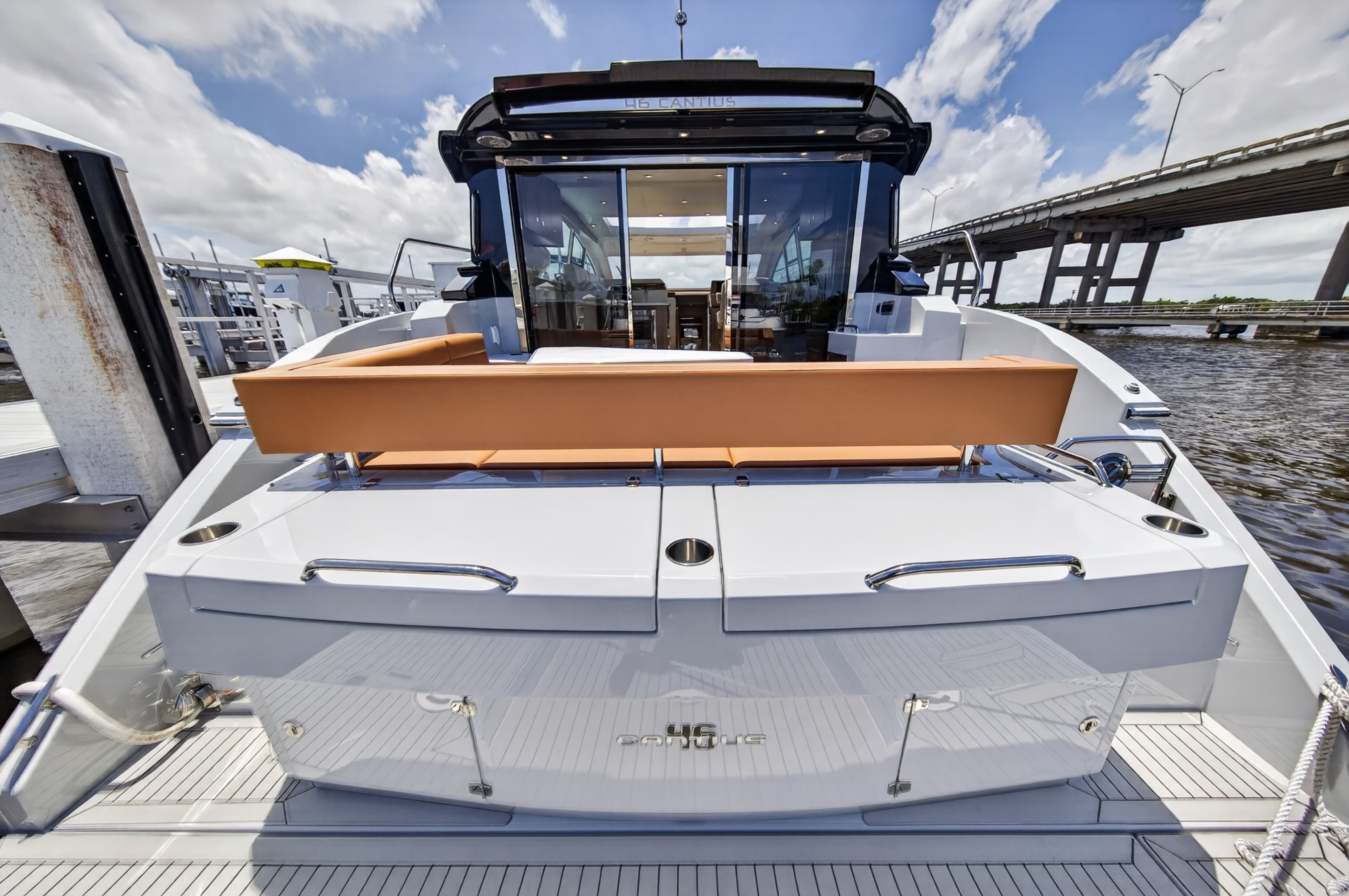 2026 Cruisers Yachts 46 Cantius - 76