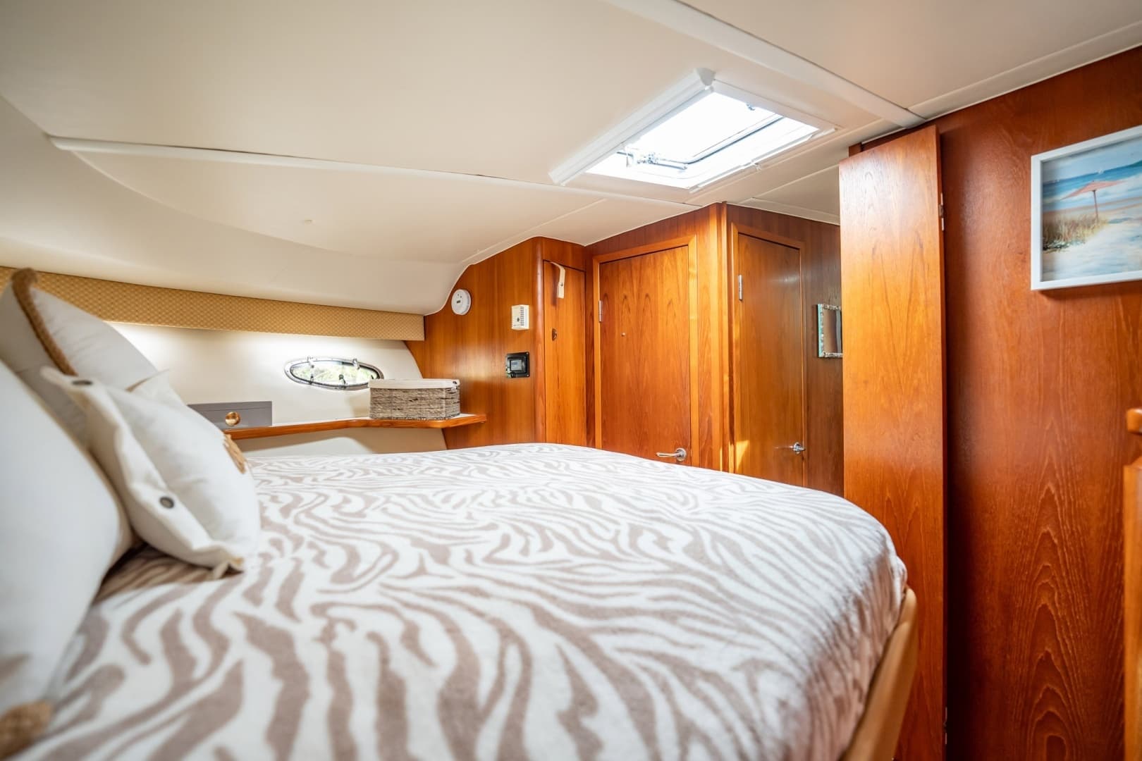 2002 Tiara Yachts 4100 Open - Image 22