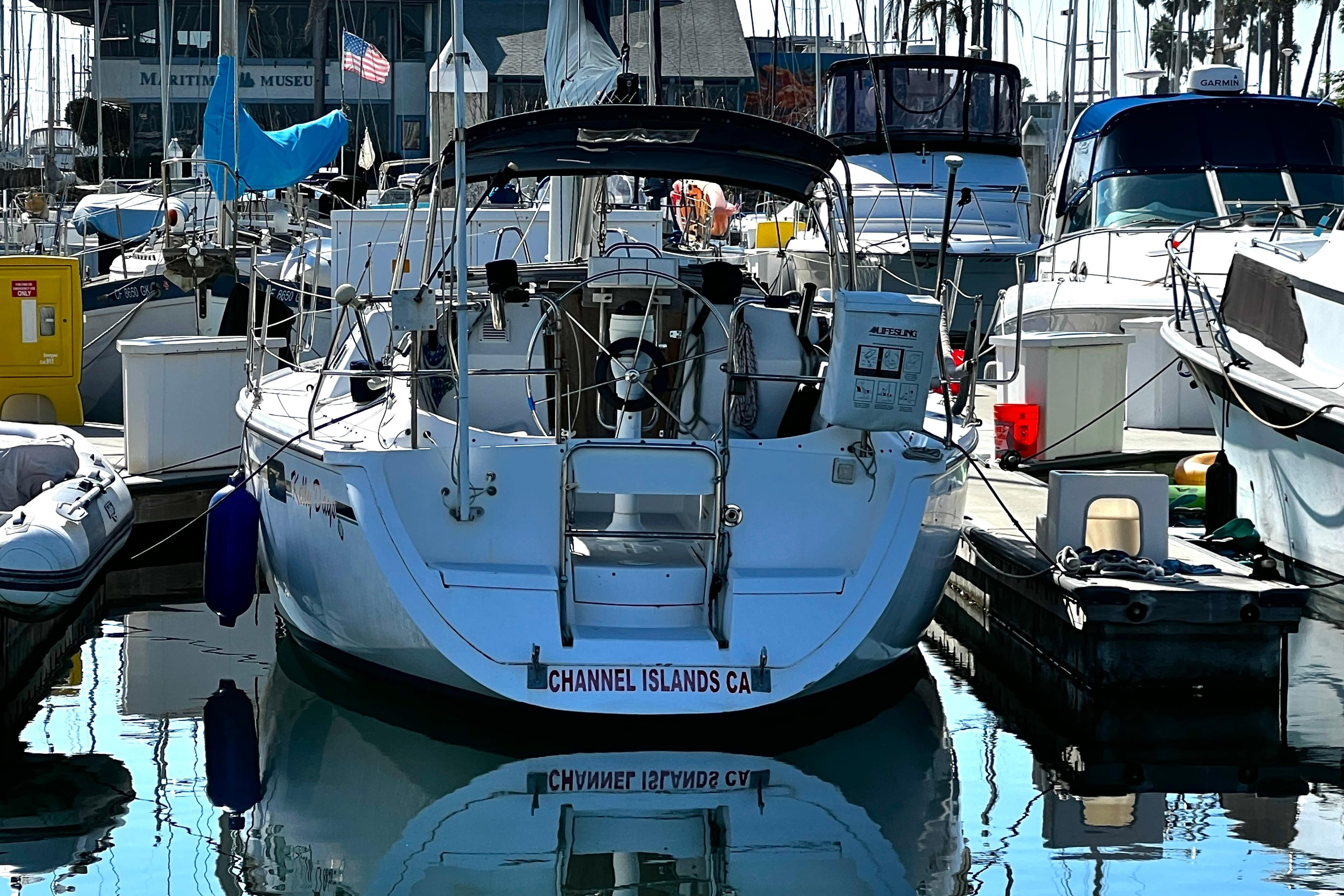 1989 Hunter Vision 32 sailboat docked at marina, Channel Islands, California.