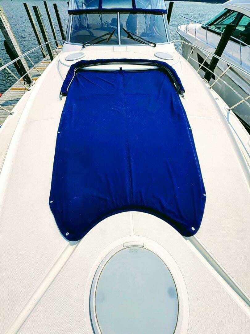 2005 Cruisers Yachts 540 Express - Image 24