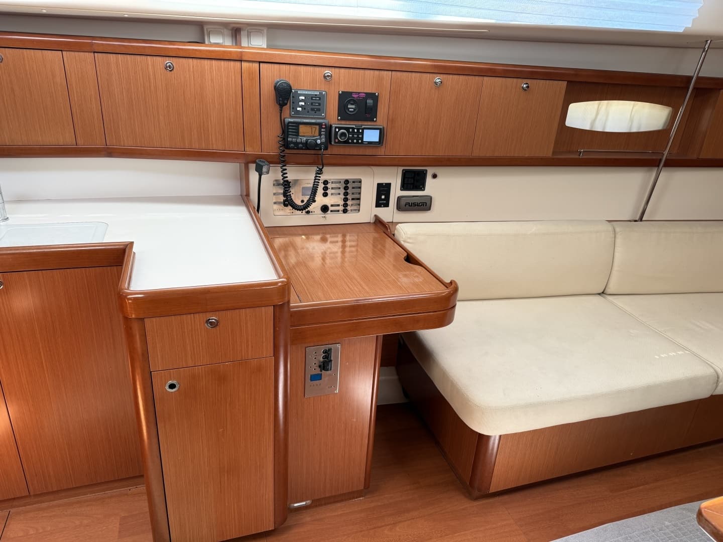 2008 Beneteau Oceanis 43 - Image 35