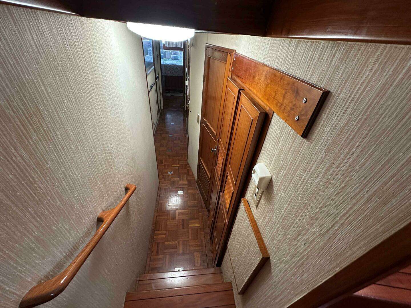 1989 Jefferson Marquessa 52 - Image 29