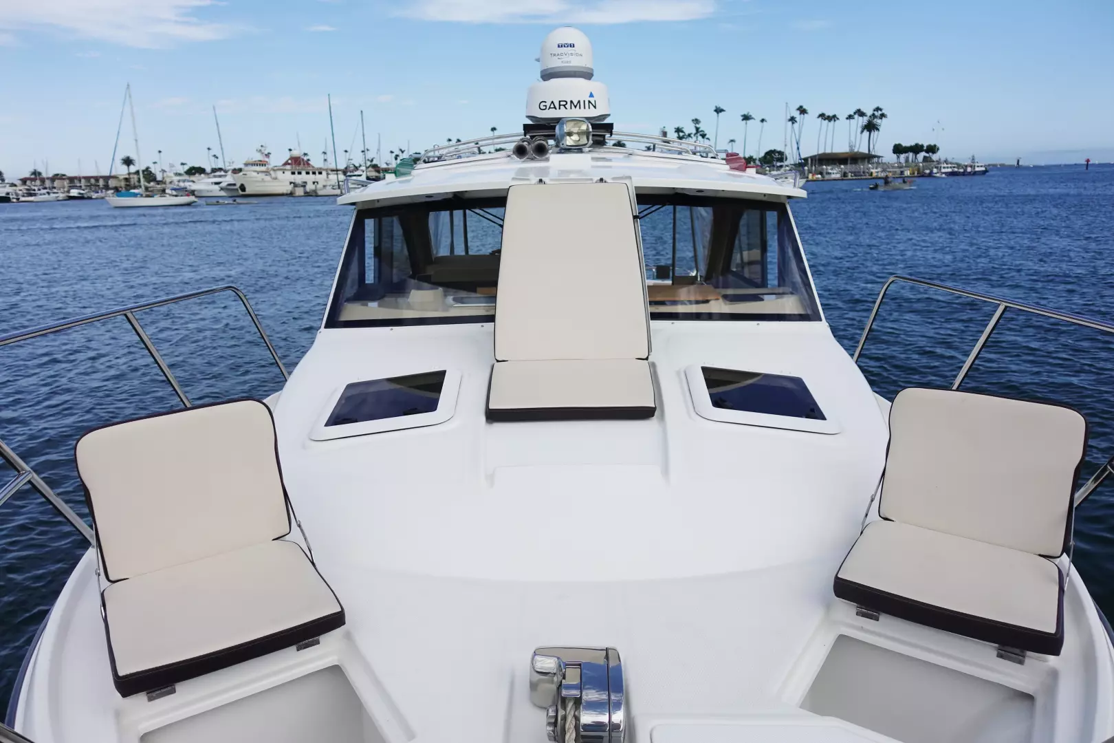 2015 Cutwater 30 Sedan - Image 22