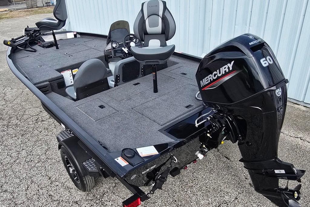 2026 Lowe Stinger 175 boat with Mercury 60 engine, featuring spacious seating and storage.