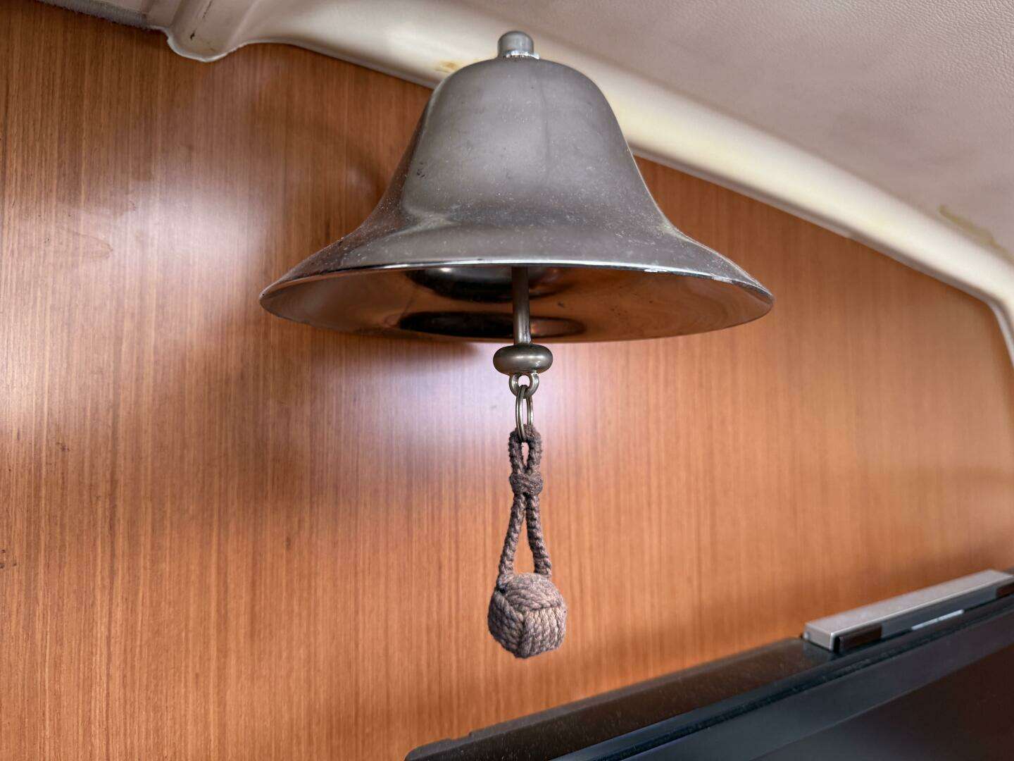 2010 Beneteau Oceanis 43 - Image 33