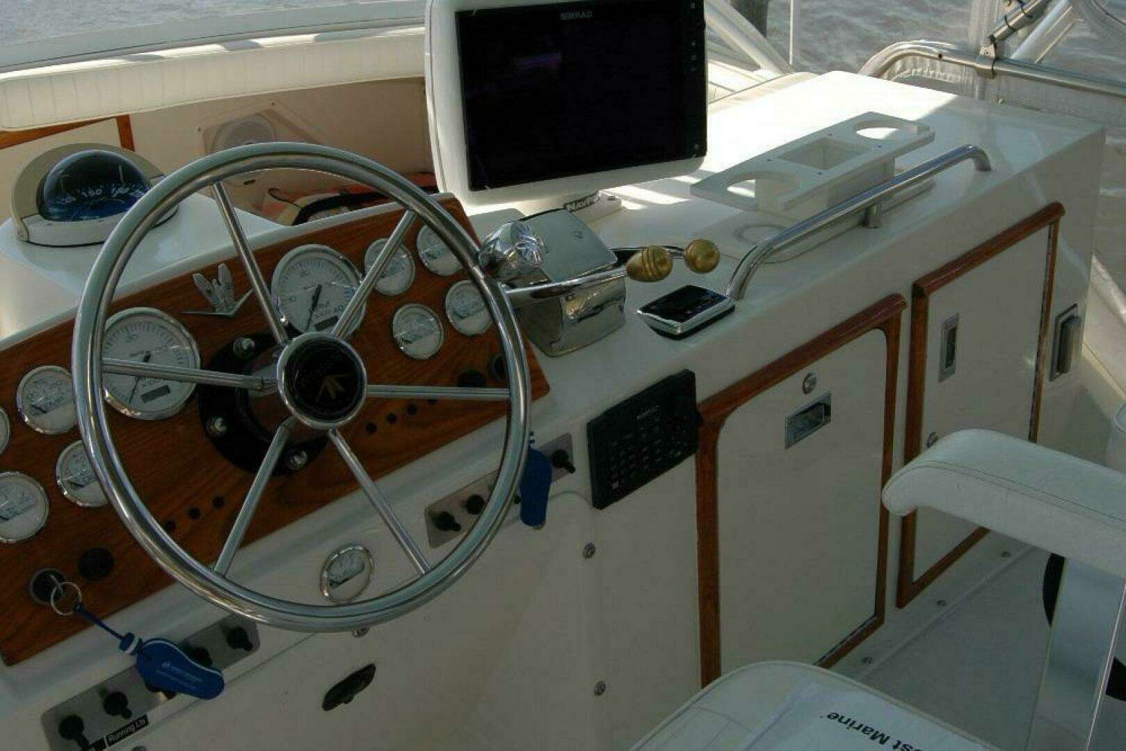 1987 Bertram 33 Sport Fisherman - Image 32