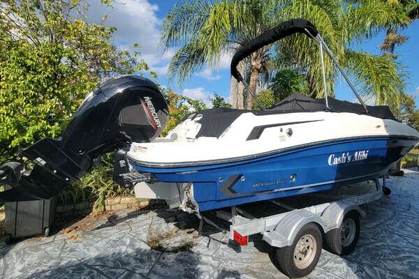 2023 Bayliner VR6 OB - Image 1