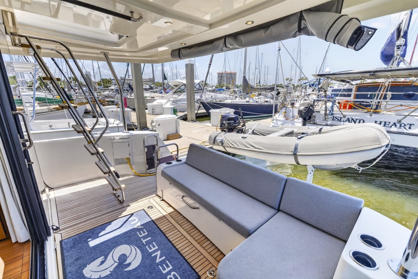 2022 Beneteau Swift Trawler 41 Fly - Image 30
