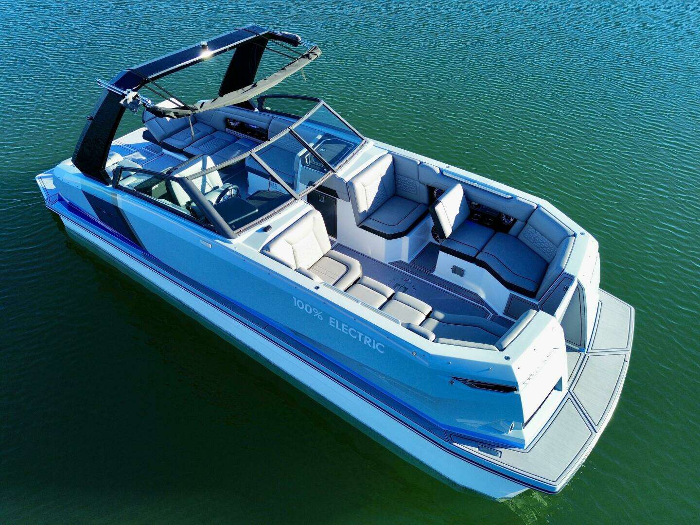 2023 Correct Craft Ingenity 23EL2 Electric Boat - Image 10