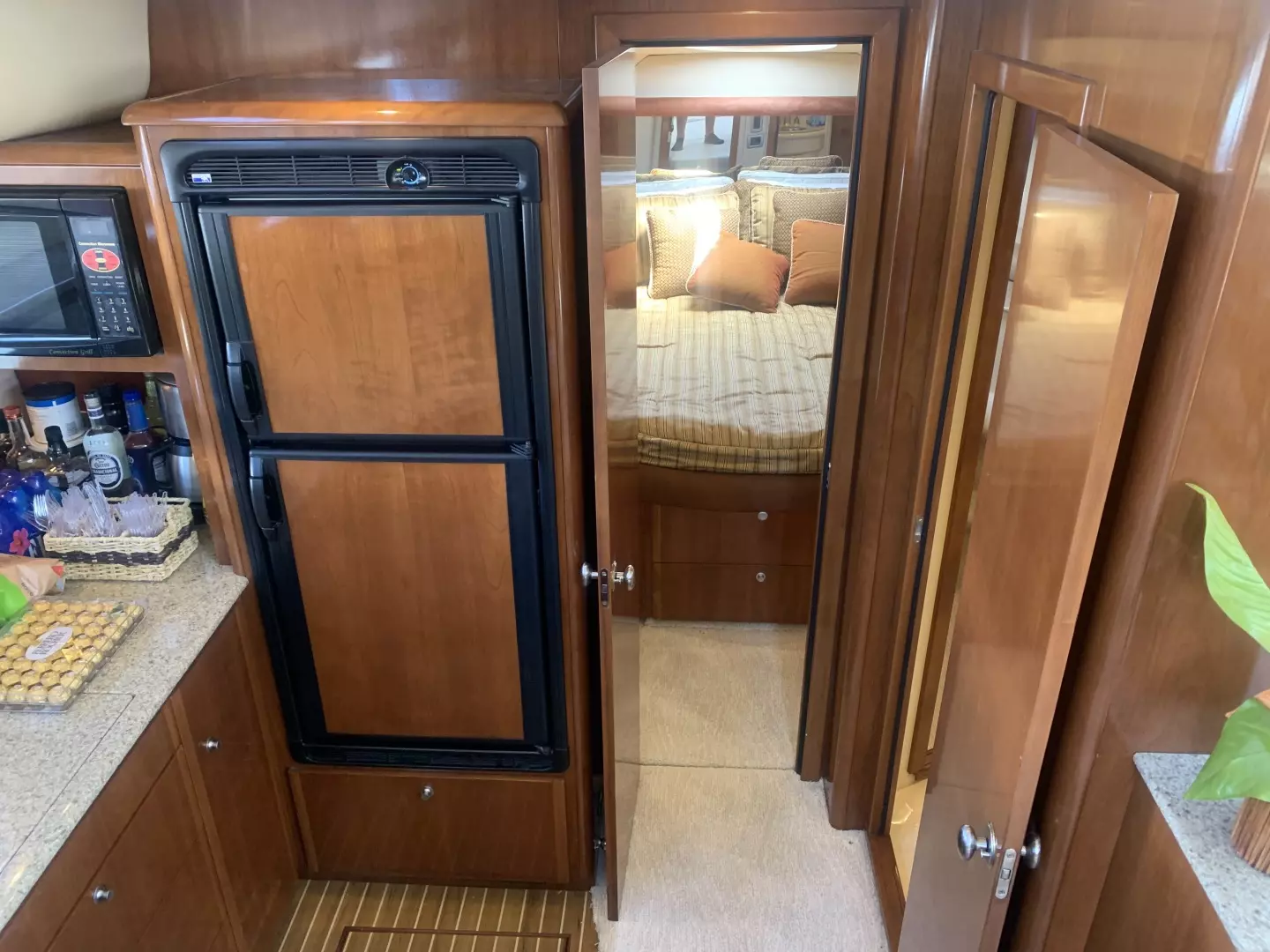 2007 Meridian 459 Motoryacht - Image 24