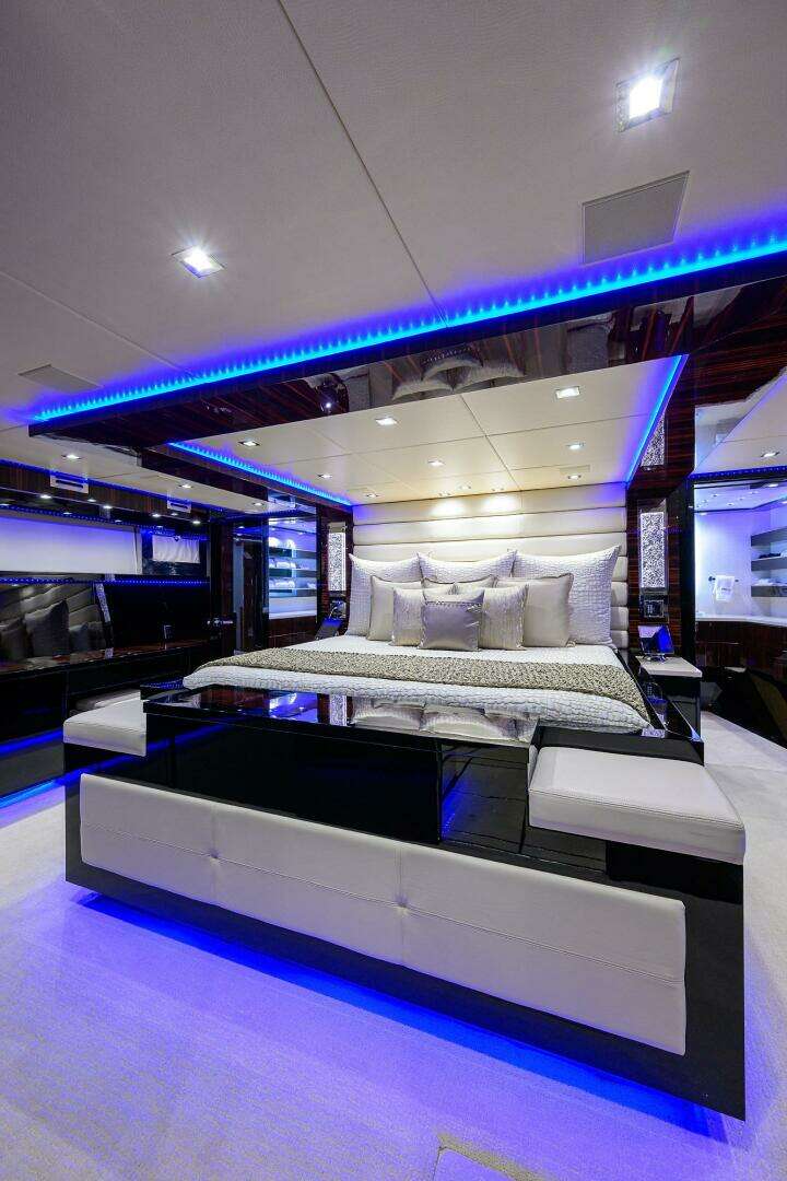 1997 Broward 108 Raised Pilothouse - Image 45