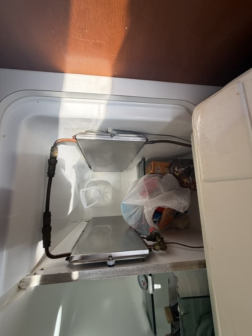 2006 Beneteau 423 - Image 102