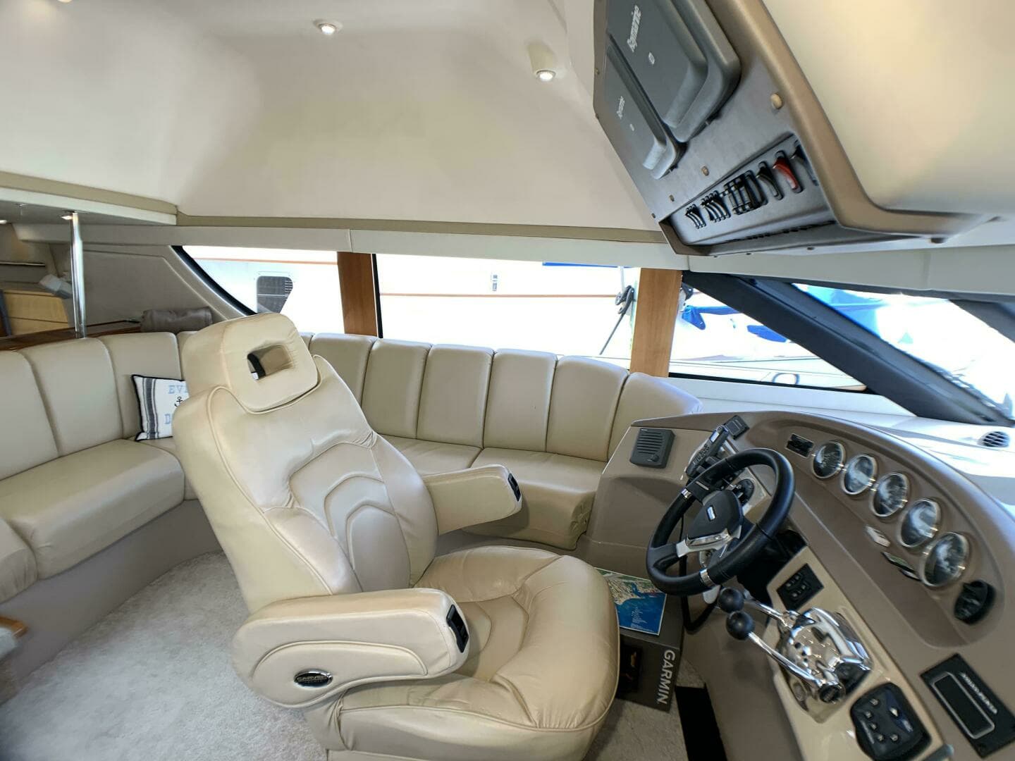 2006 Carver 56 Voyager - Image 66