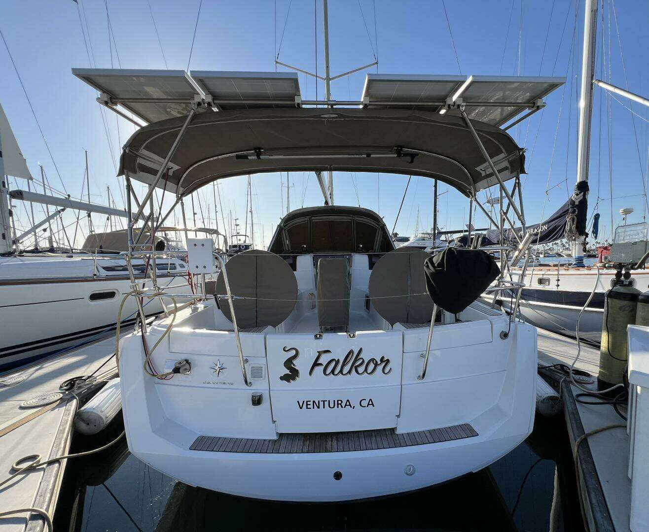 2013 Jeanneau 379 - Image 10