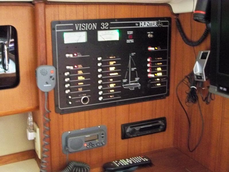 Electrical Panel, VHF, Am/Fm CD