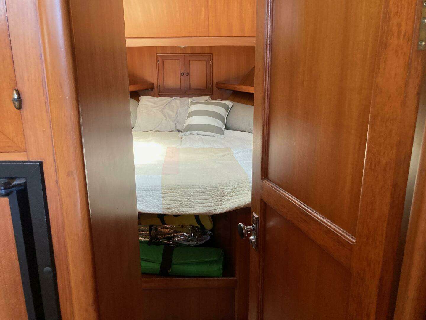 1985 Offshore Yachts 48 Yachtfisher - Image 39