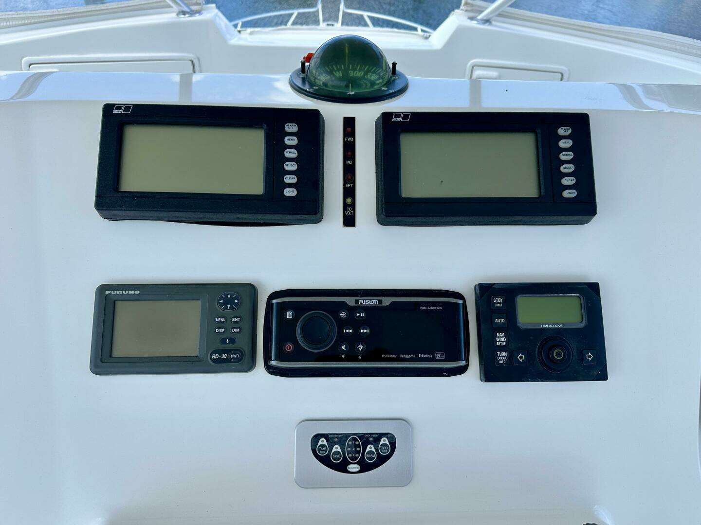 2005 Ocean Yachts 50 Super Sport - Image 11
