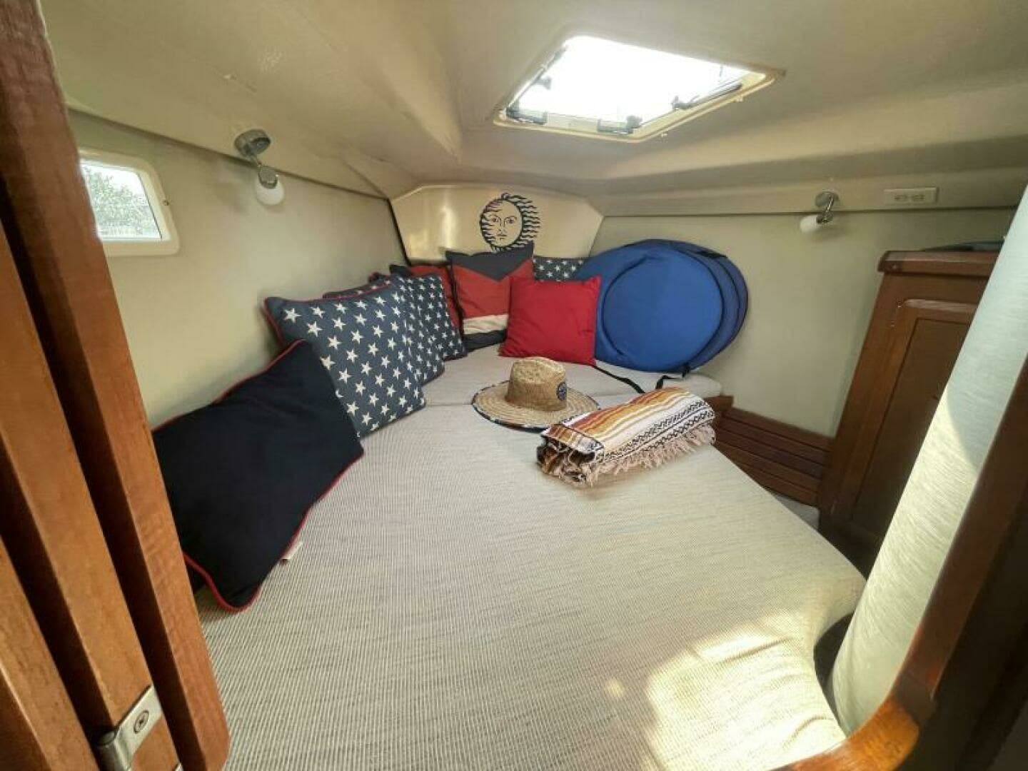 1991 Hunter 36 Vision - Image 30