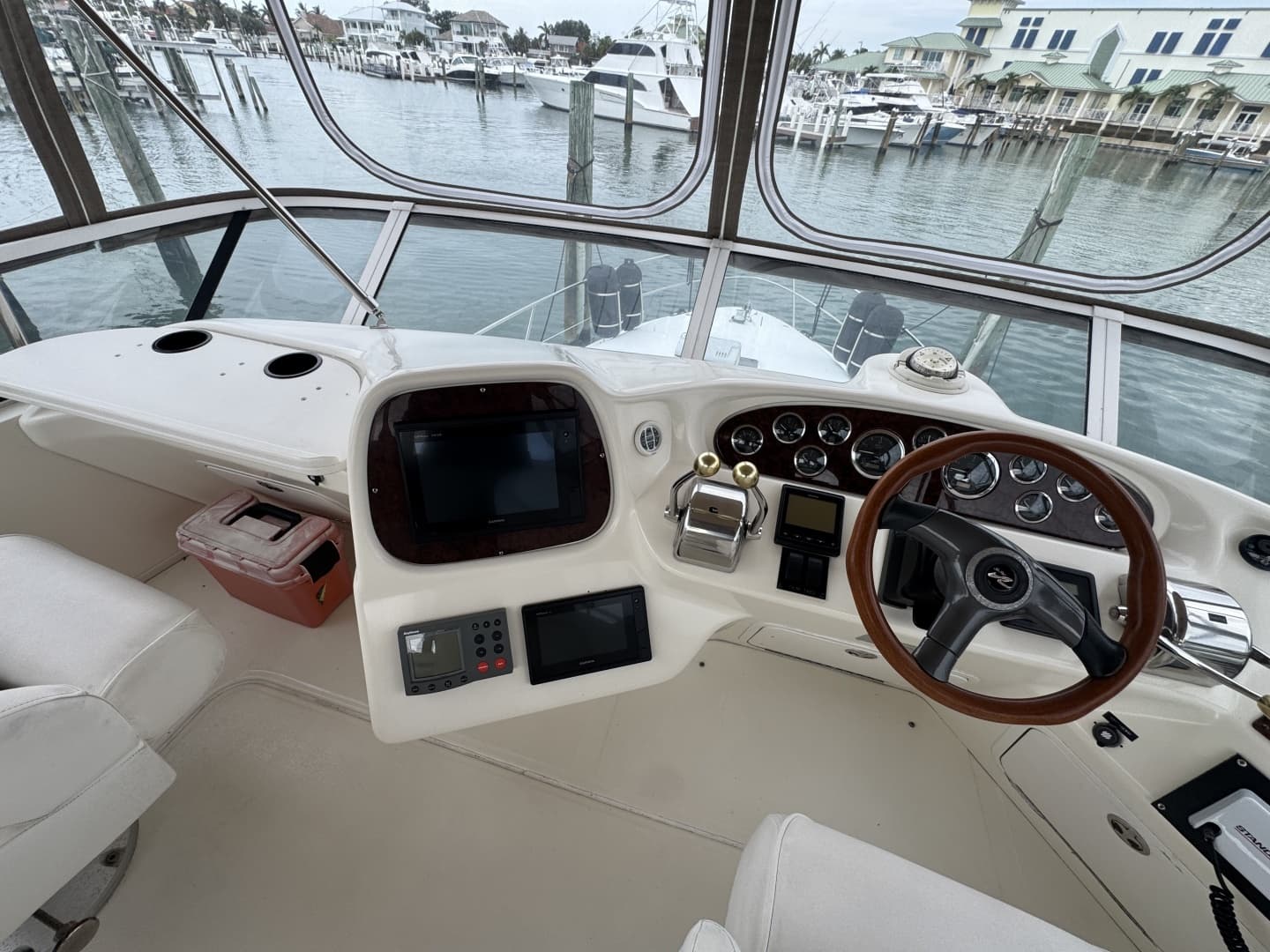 2001 Sea Ray 380 Aft Cabin - Image 23