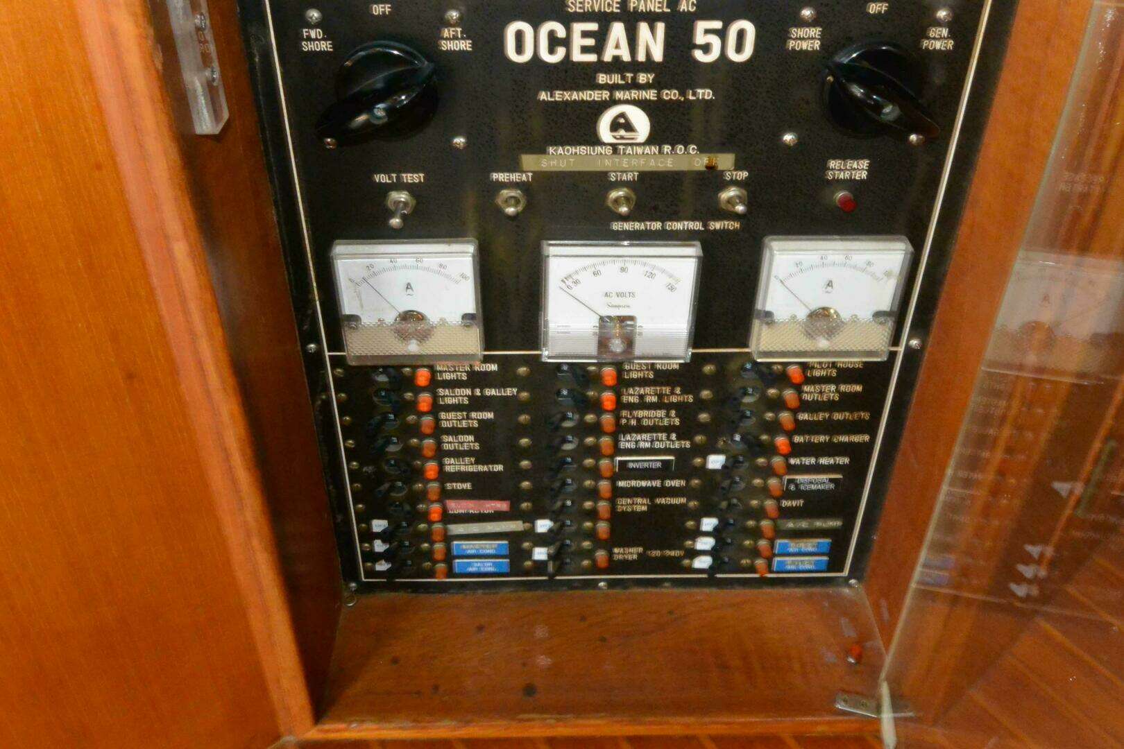 1986 Ocean Alexander Mark II Pilothouse - Image 39
