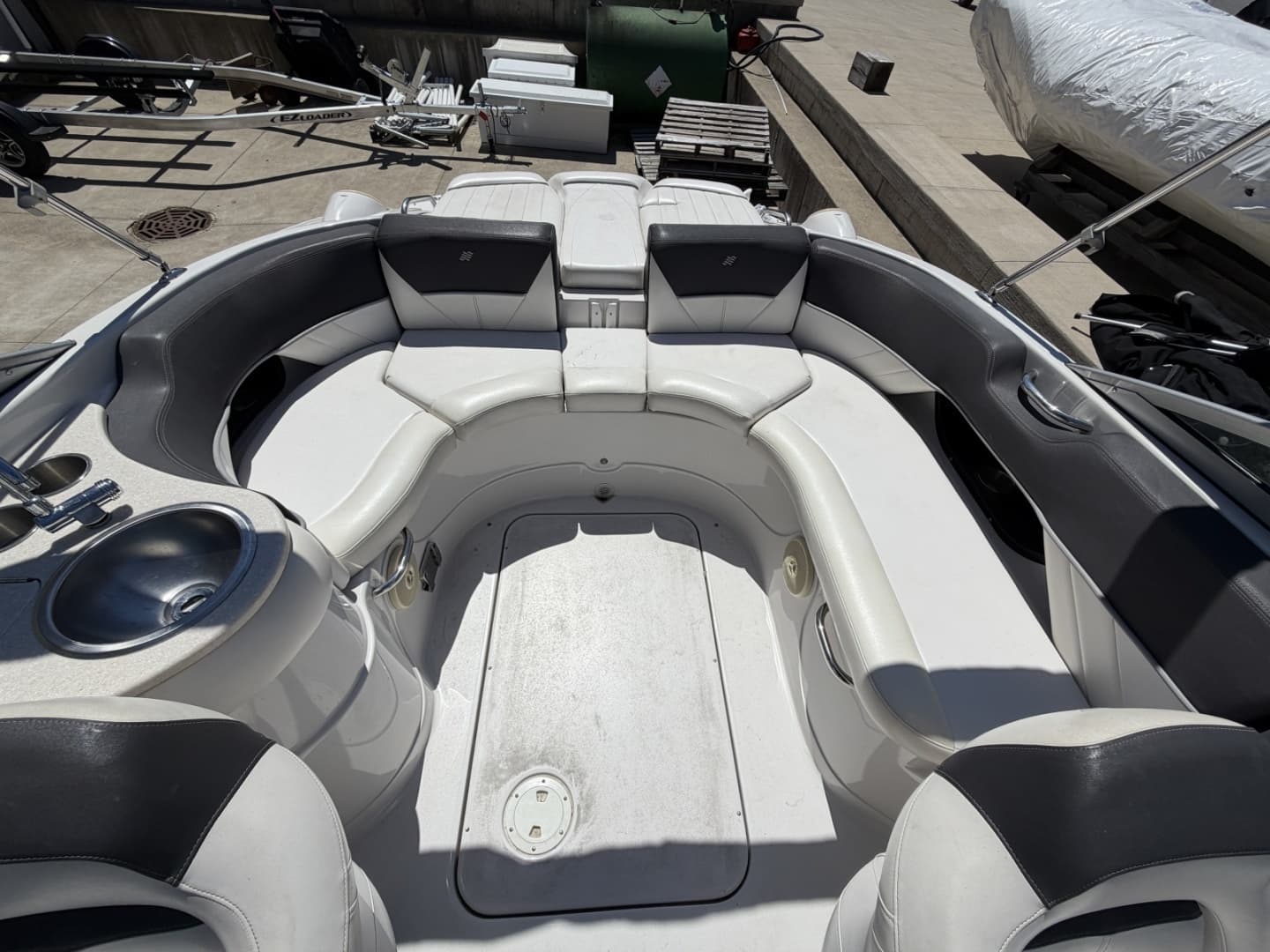 2011 Four Winns H240 - Image 15